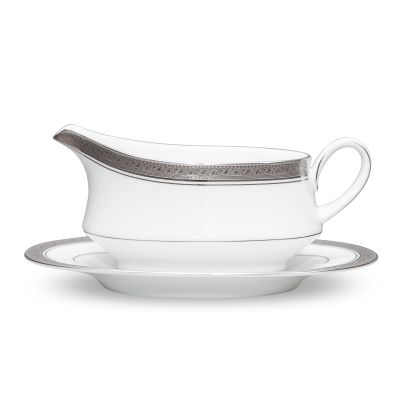 Gravy with Tray, 16 oz.