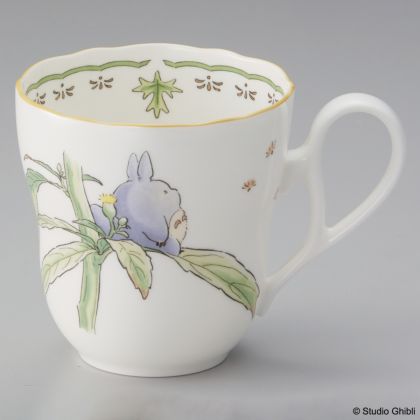 Scalloped Mug, 13 oz., Leaf Perch