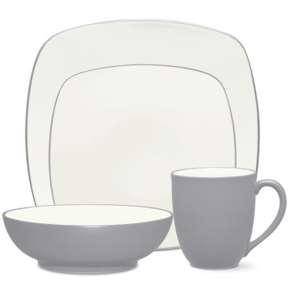4-Piece Square Place Setting