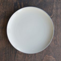 Salad/Dessert Plate, Coupe, 8 1/4"